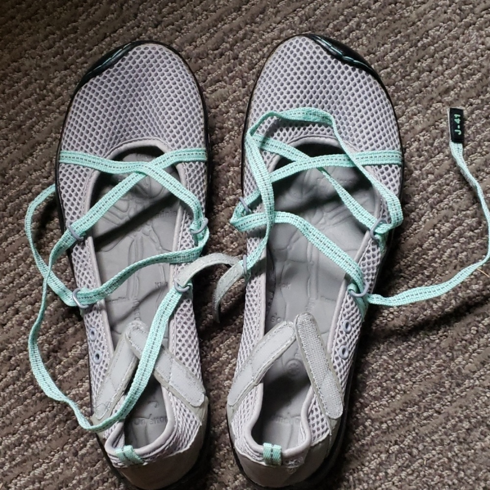 J-41 minimalist shoes